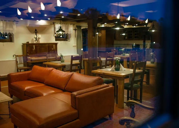 Dom Mazura 农家乐 *